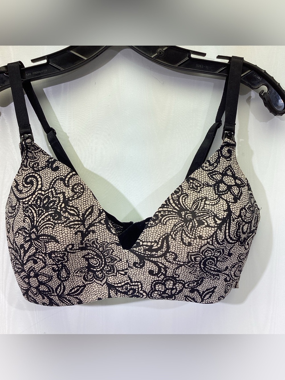 Motherhood Lace Print Nursing Bra 36B Black Beige Maternity Excellent